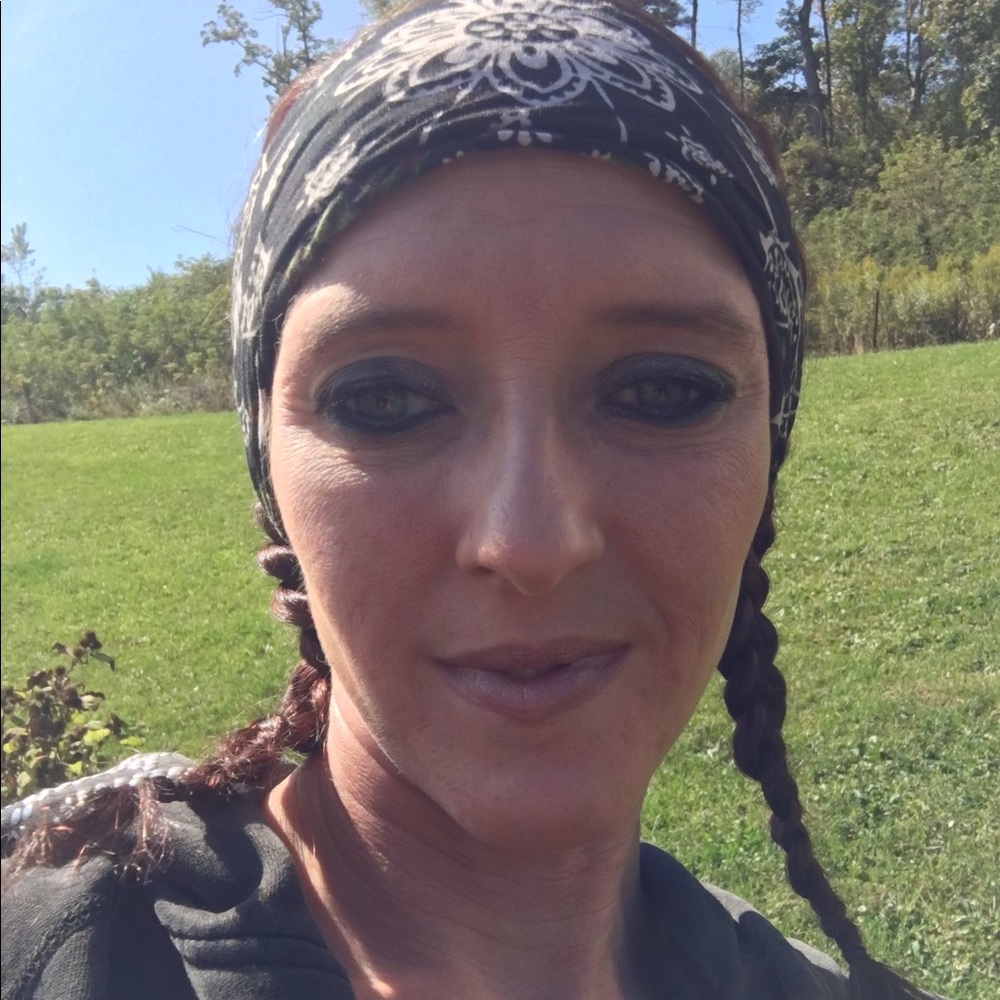 Meet your Posher, Nichole